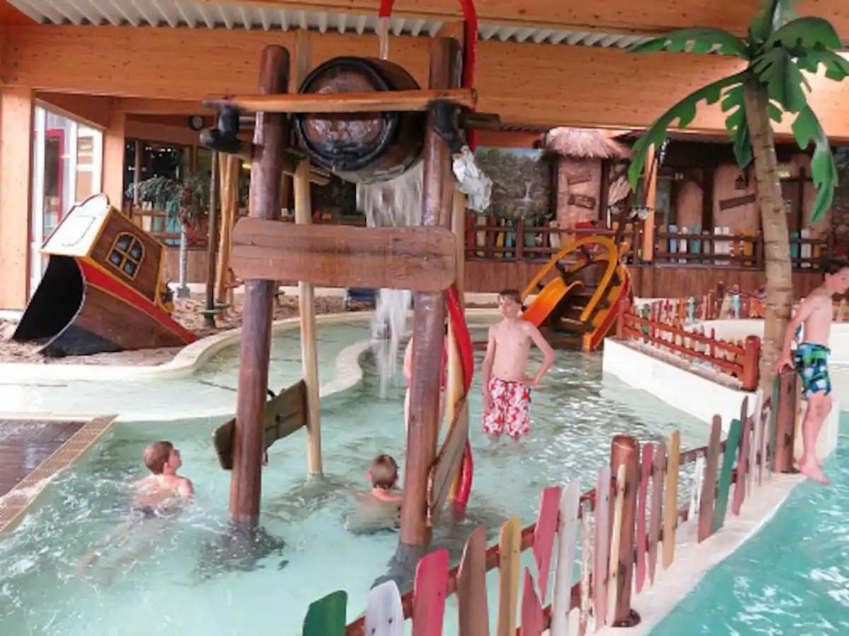 Zen-Bungalow No 1 Met Sauna En Hottub Rheezerveen Екстер'єр фото