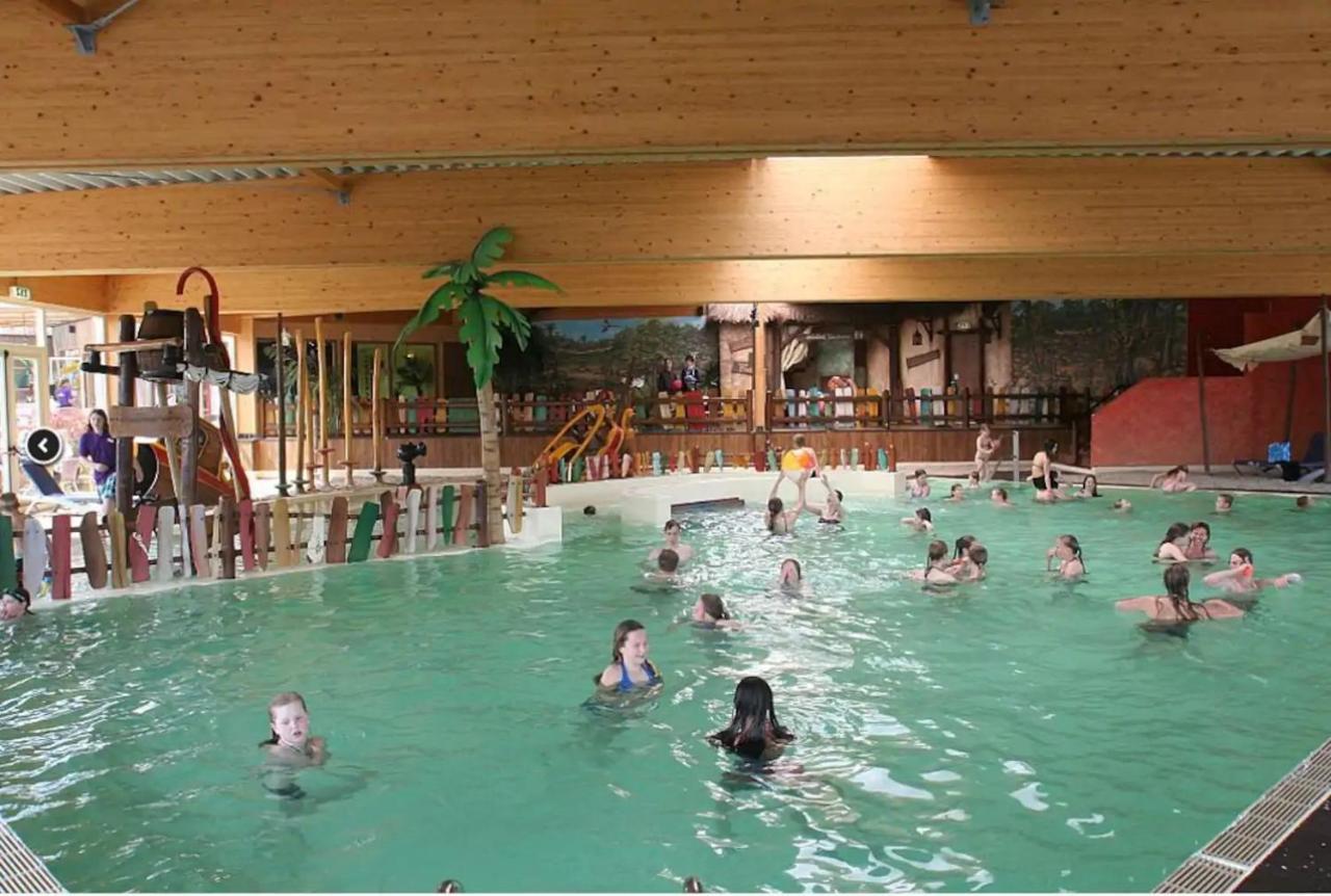 Zen-Bungalow No 1 Met Sauna En Hottub Rheezerveen Екстер'єр фото
